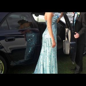Alyce Paris Dresses - Alyce design prom dress Alyce Paris Dresses - Alyce design prom dress